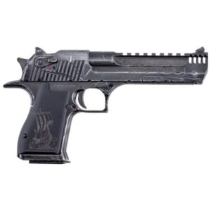 PISTOLS